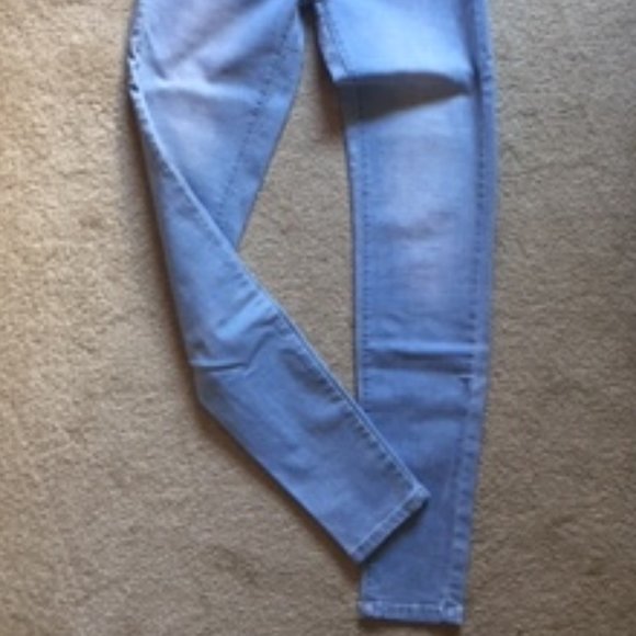 YMI JEANS - Picture 3 of 6